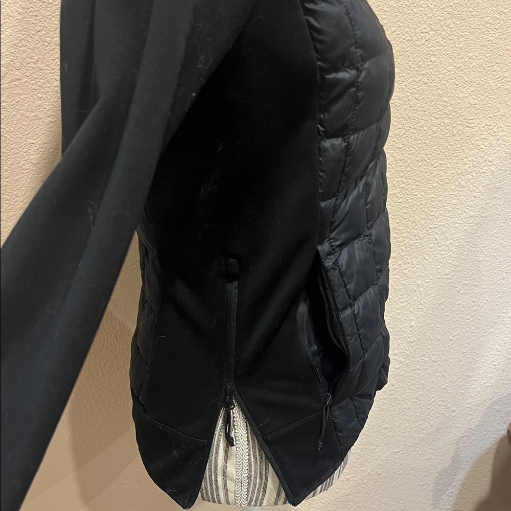 The North Face Black Quilted Half-Zip Hoodie Size S - Picture 3 of 3